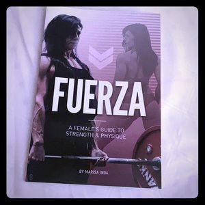 Fuerza- Females guide to strength & physique Book